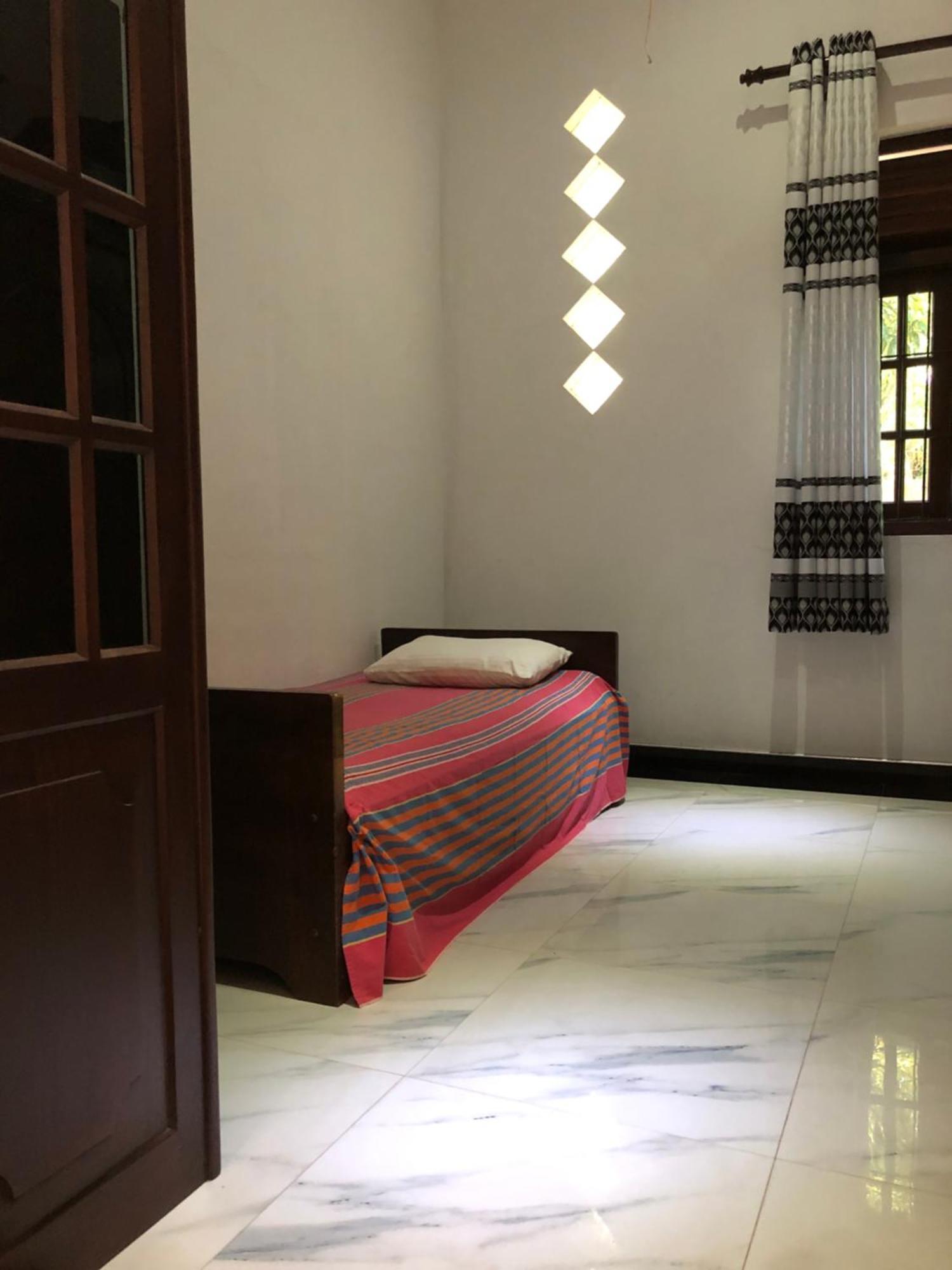 Sri Lankan Villa Elagawagoda Екстериор снимка
