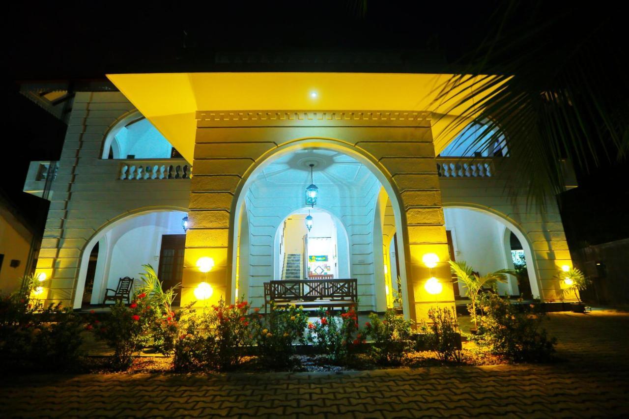 Sri Lankan Villa Elagawagoda Екстериор снимка