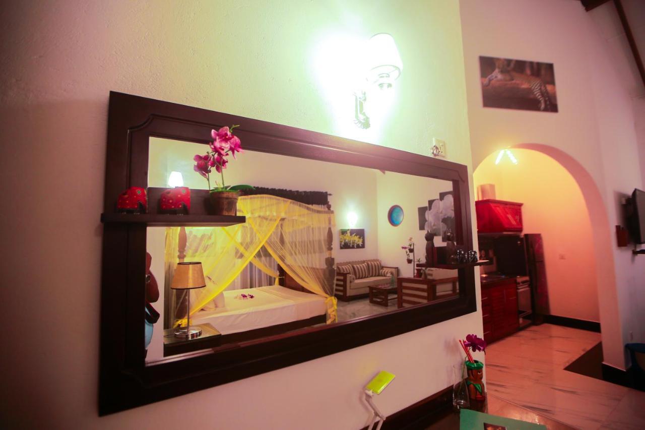 Sri Lankan Villa Elagawagoda Екстериор снимка