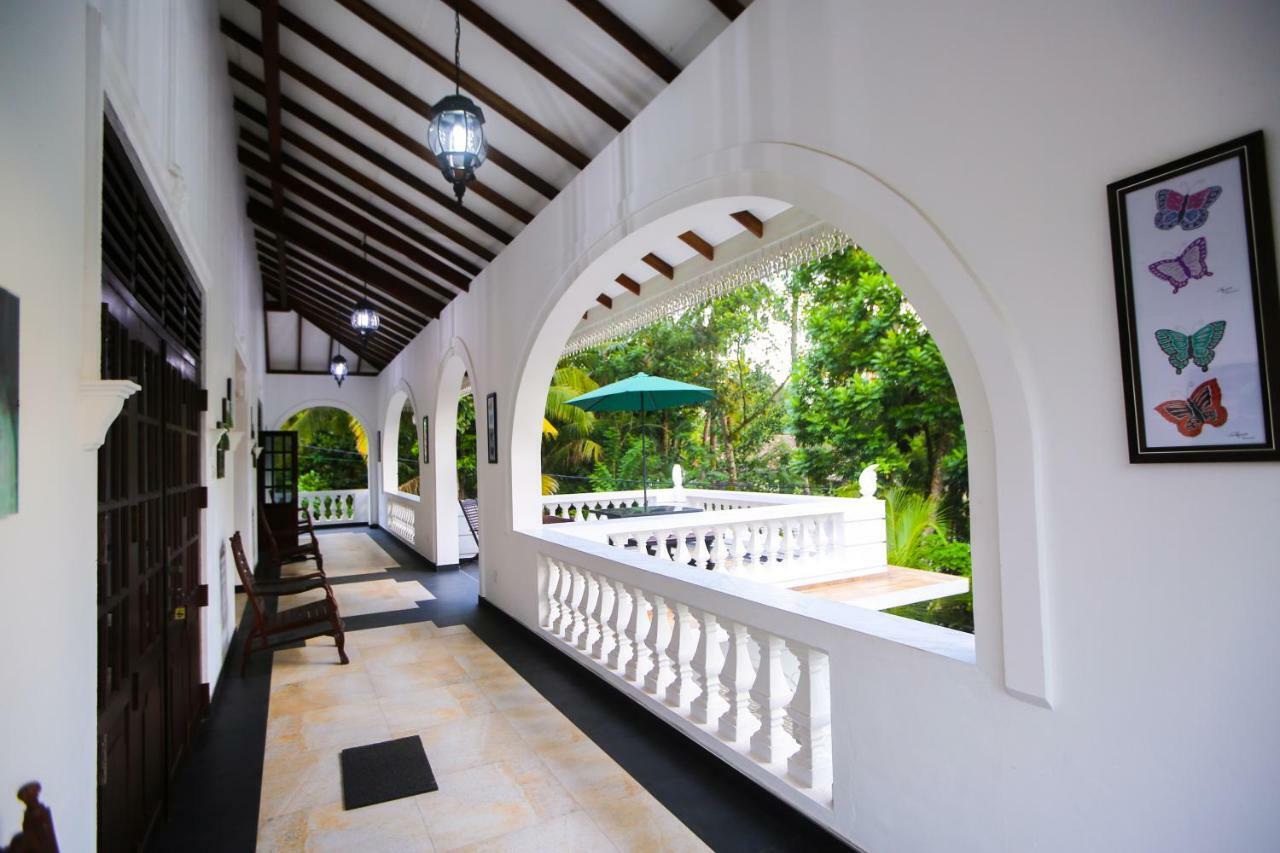 Sri Lankan Villa Elagawagoda Екстериор снимка