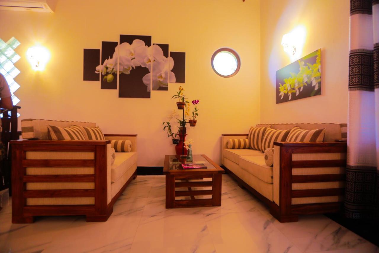 Sri Lankan Villa Elagawagoda Екстериор снимка